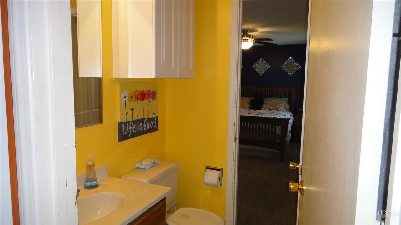 8025 Oklahoma Trl, Fort Wayne, IN 46815 photo 12