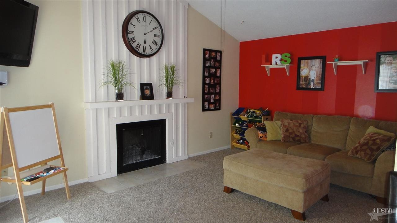 8025 Oklahoma Trl, Fort Wayne, IN 46815 photo 6