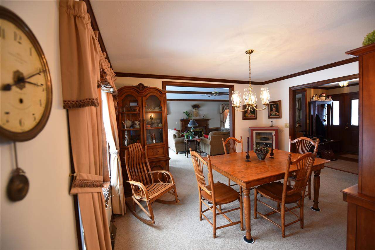 1402 Elmherst Ct, Goshen, IN 46526 photo 7
