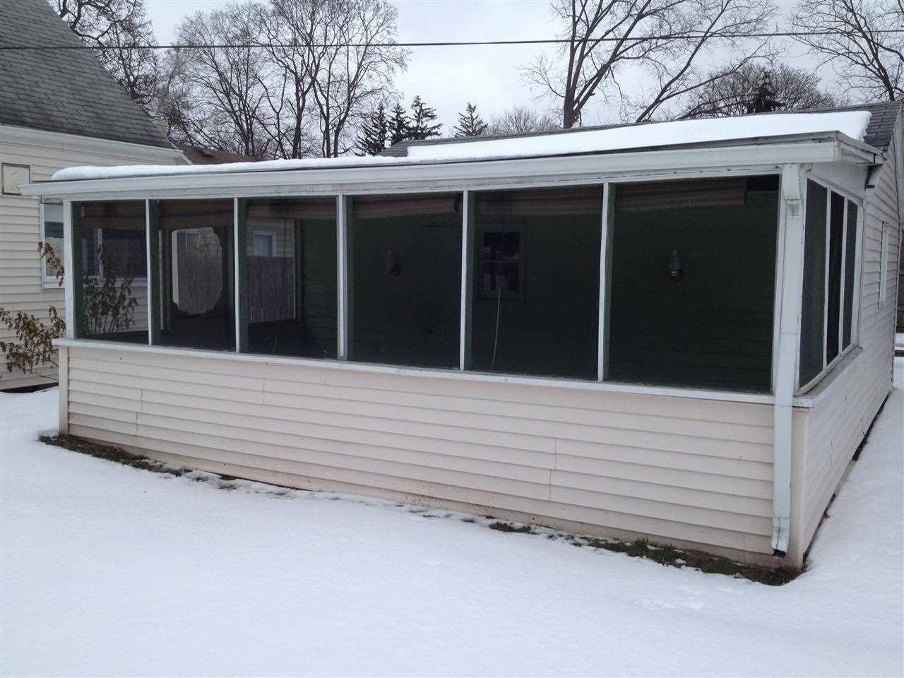 1439 S Strong Ave, Elkhart, IN 46514 photo 5