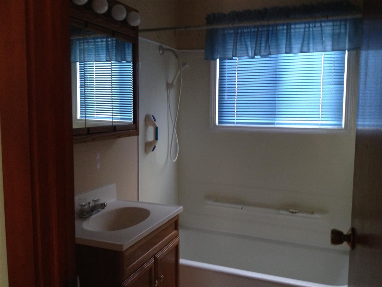 1439 S Strong Ave, Elkhart, IN 46514 photo 14