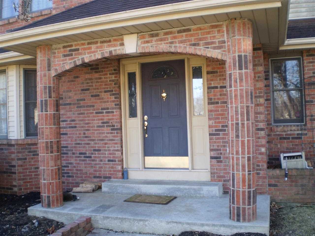 3951 N Feerwood Ct, Bloomington, IN 47404 photo 2