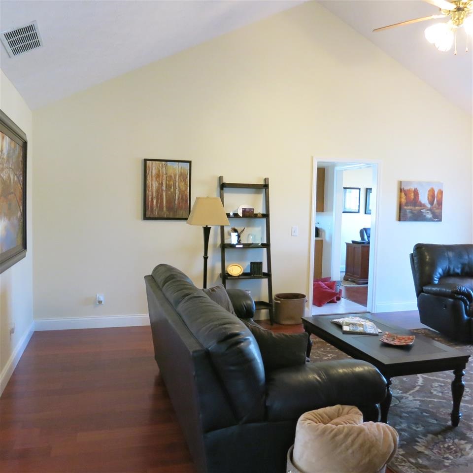 516 Sterchi Dr, Evansville, IN 47711 photo 8