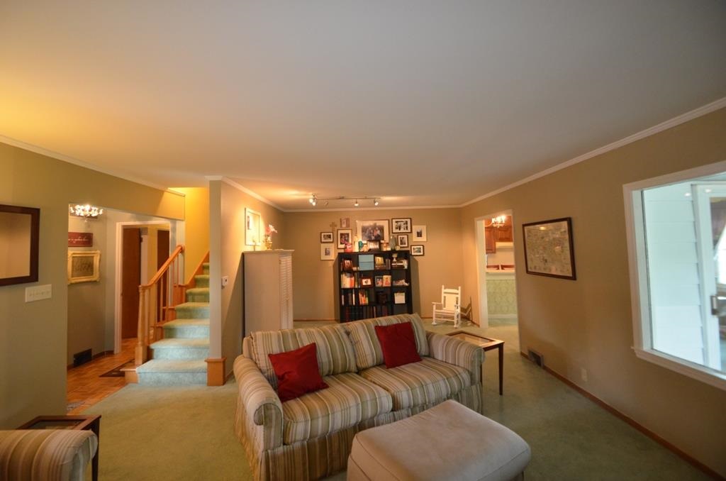 1540 N Lafontaine St, Huntington, IN 46750 photo 7