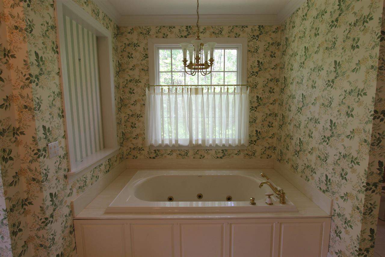1206 E Ohio St, Monticello, IN 47960 photo 20
