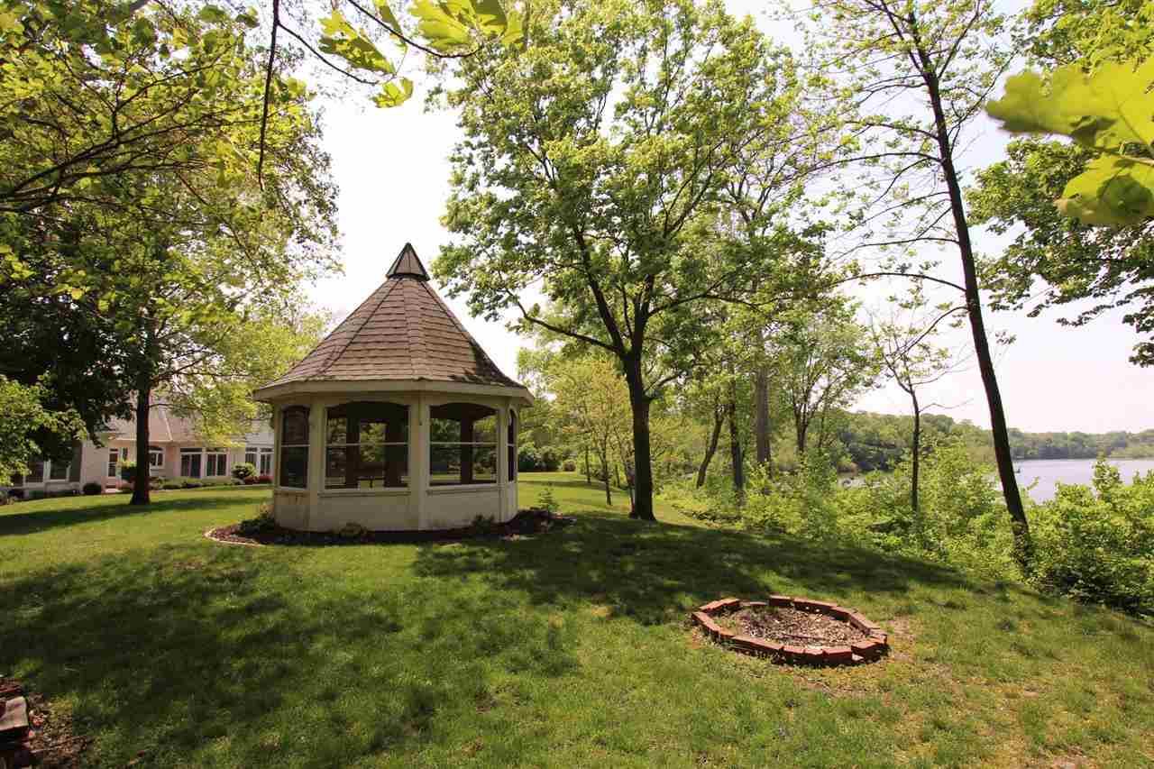 1206 E Ohio St, Monticello, IN 47960 photo 6