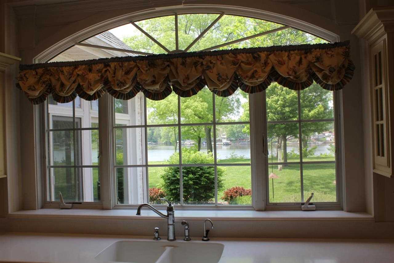 1206 E Ohio St, Monticello, IN 47960 photo 10