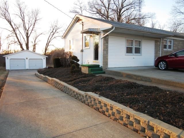 235 S Main St, Chrisney, IN 47611 photo 6