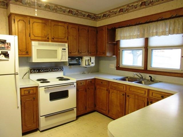 235 S Main St, Chrisney, IN 47611 photo 3