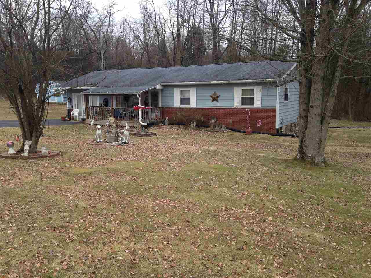 104 S Acres Drive Dr, Mitchell, IN 47446 photo 1