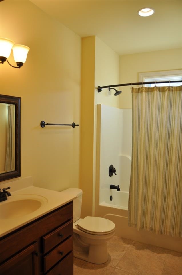 5599 Ashley Dr, Newburgh, IN 47630 photo 19
