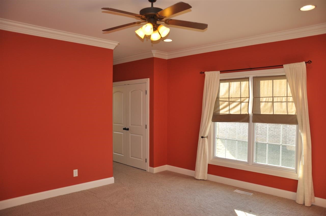5599 Ashley Dr, Newburgh, IN 47630 photo 12