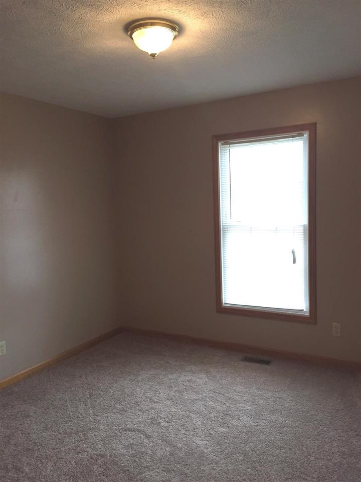 1157 W Cobblefield Dr, Rockport, IN 47635 photo 15