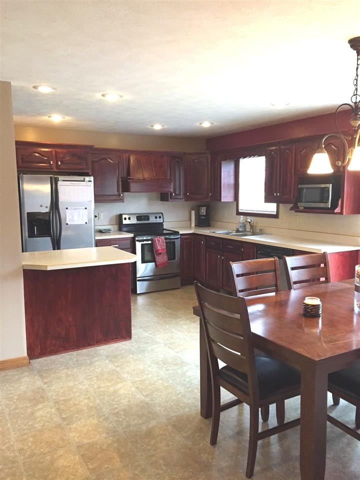 1157 W Cobblefield Dr, Rockport, IN 47635 photo 6