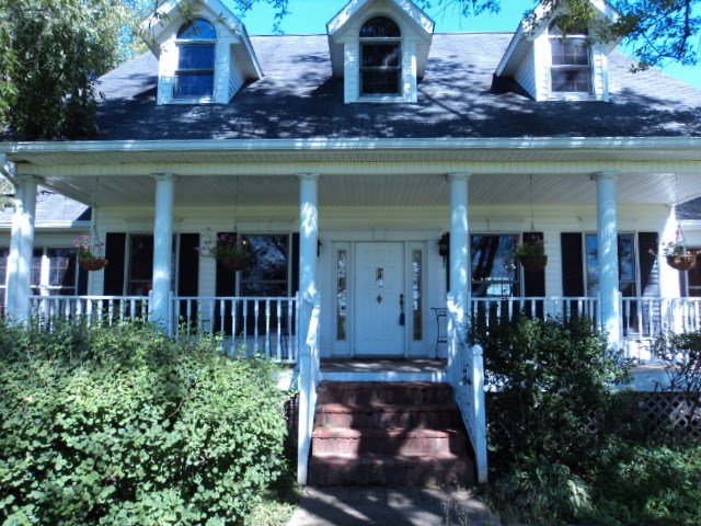 8375 S Strain Ridge Rd, Bloomington, IN 47401 photo 3