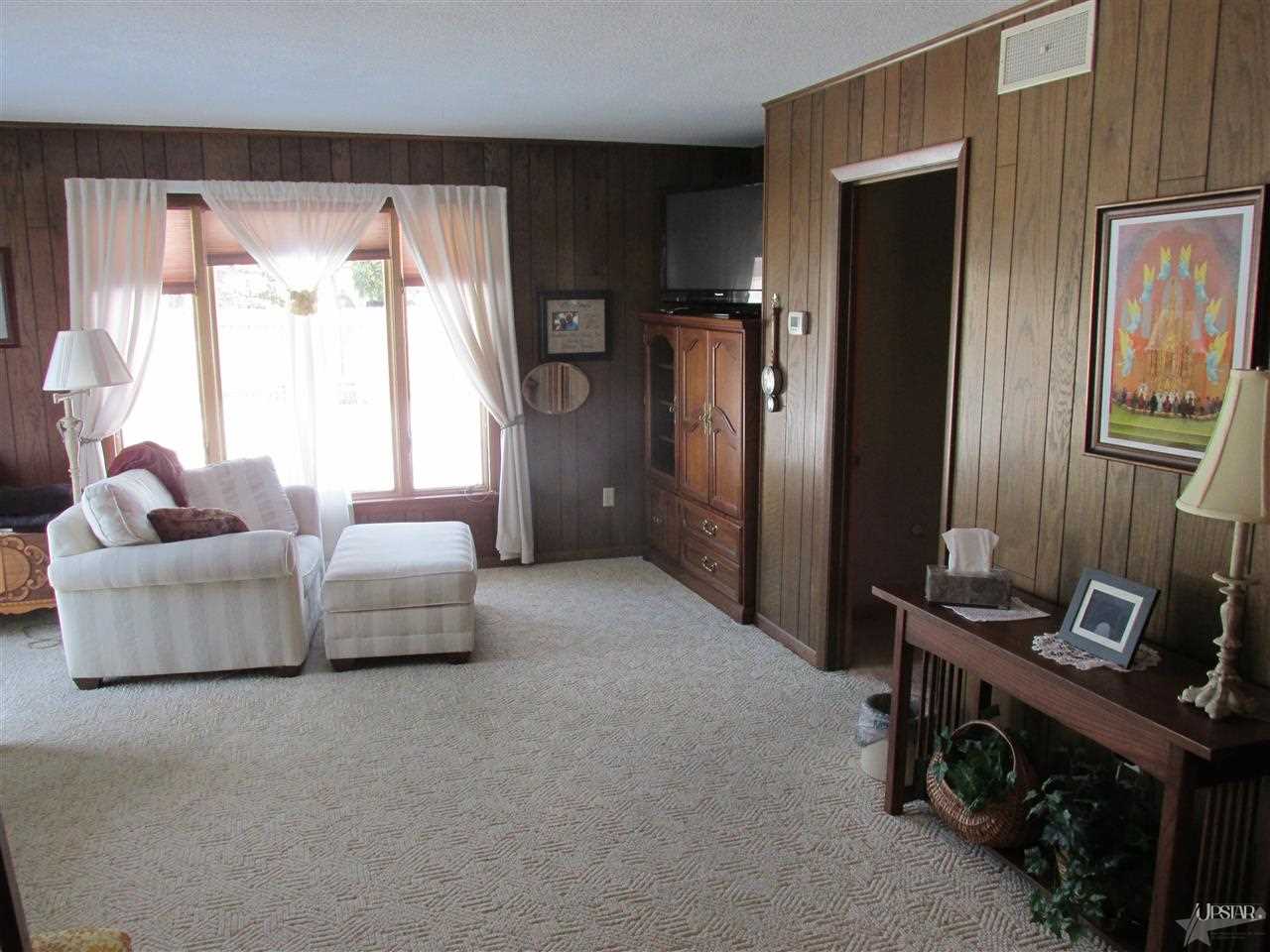 6515 Donna Dr, Fort Wayne, IN 46819 photo 7