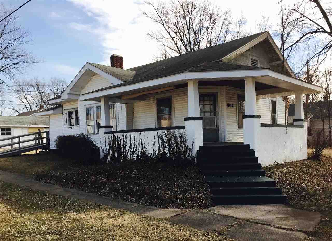 402 SE 12th St, Washington, IN 47501 photo 1