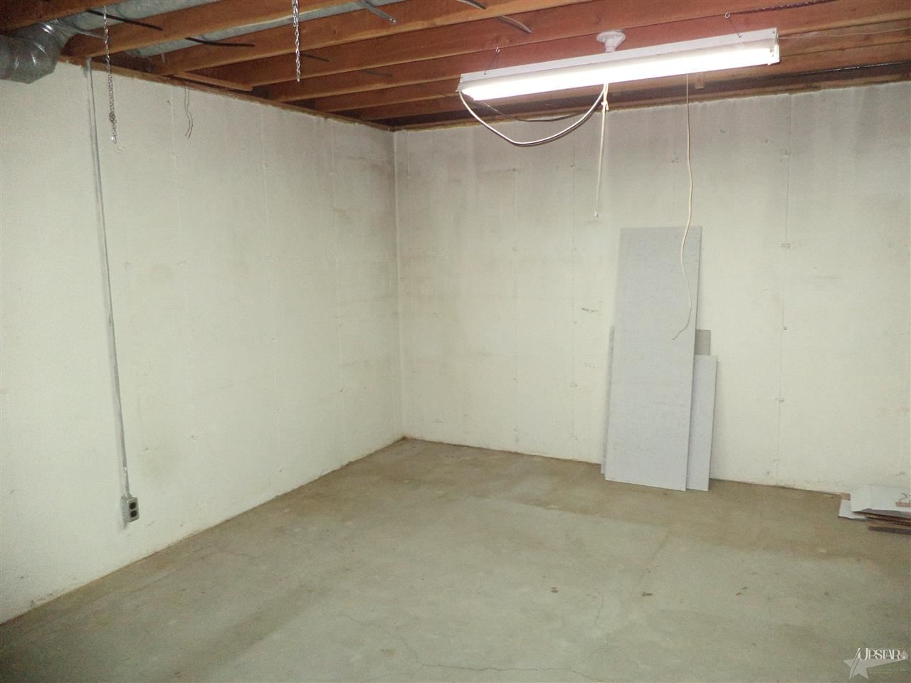 24574 Aric Way, Elkhart, IN 46517 photo 24