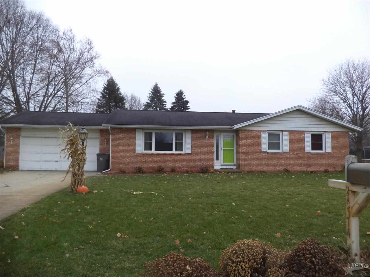 24574 Aric Way, Elkhart, IN 46517 photo 1