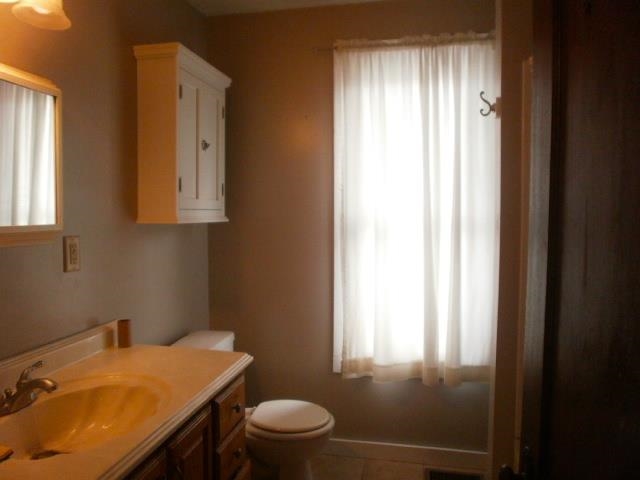 742 E Main St, Warsaw, IN 46580 photo 8