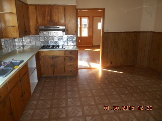 406 10th St, Tell City, IN 47586 photo 2