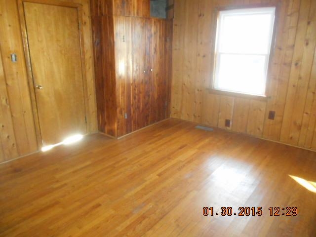 406 10th St, Tell City, IN 47586 photo 4