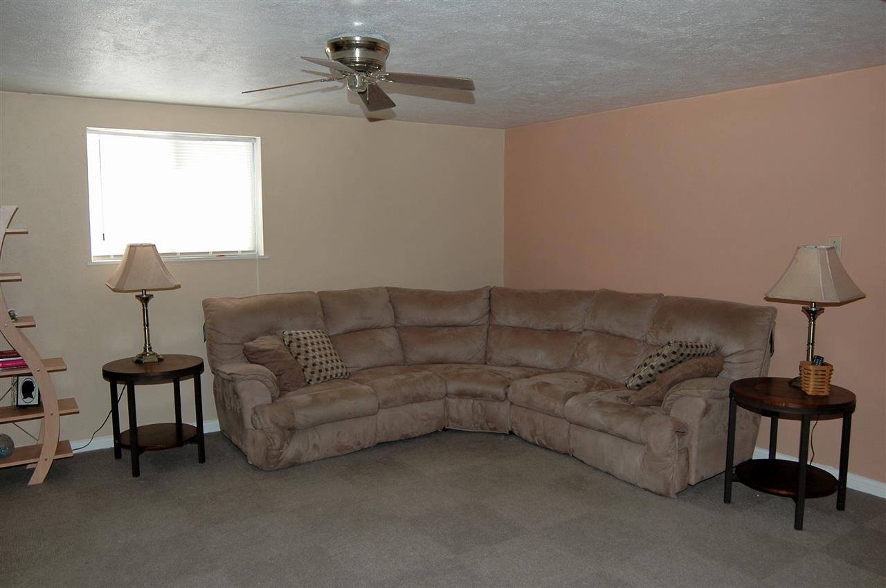 2844 Colonial Dr, Mishawaka, IN 46544 photo 20