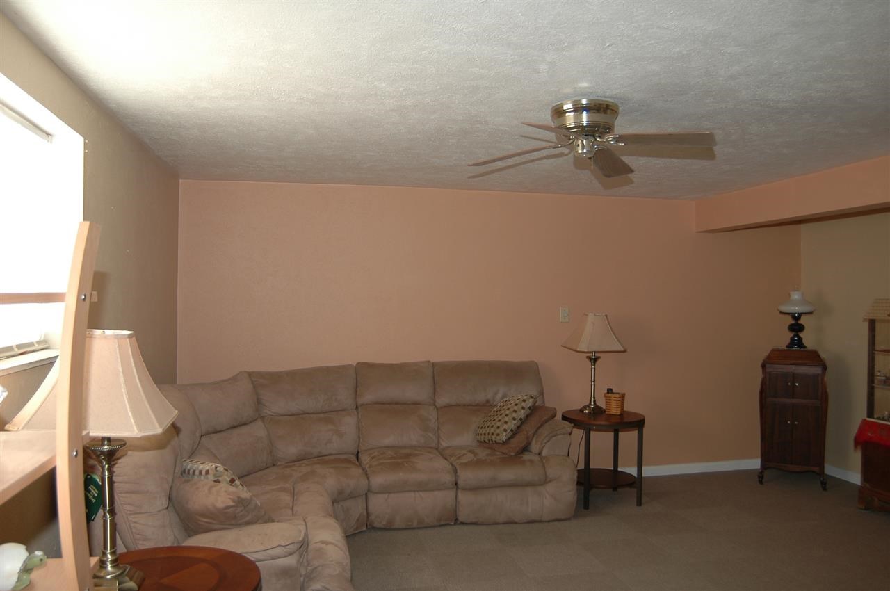 2844 Colonial Dr, Mishawaka, IN 46544 photo 22