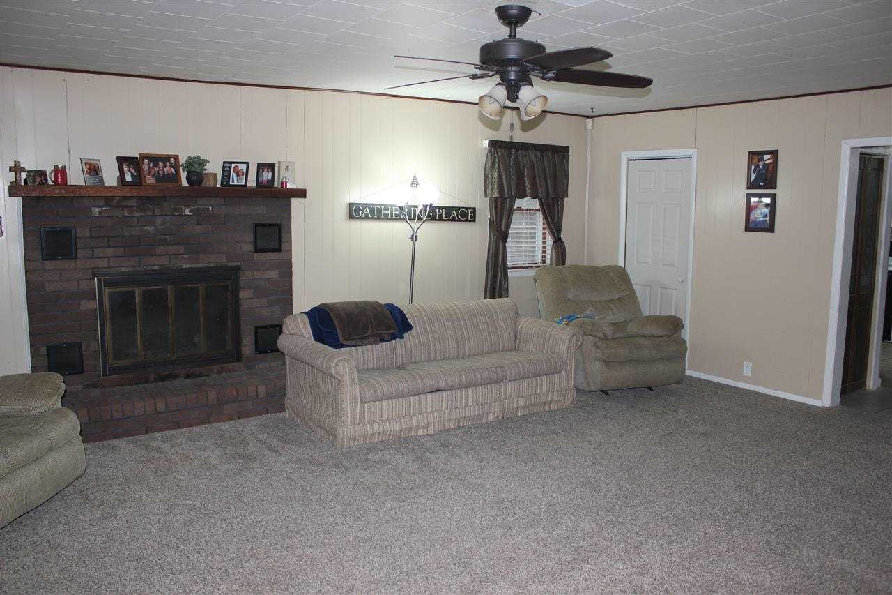 602 E Lafayette St, Winslow, IN 47598 photo 11