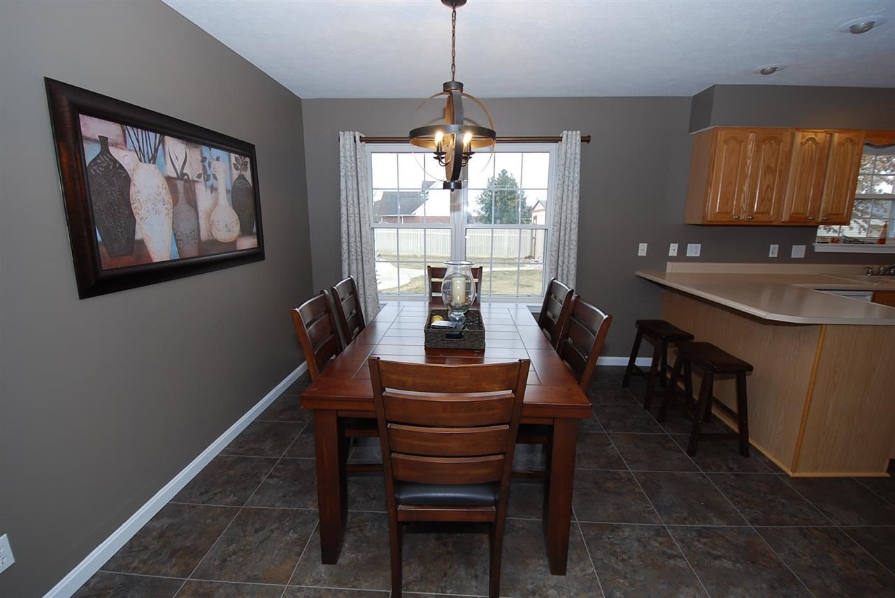 1617 Sugar Pine Dr, Jasper, IN 47546 photo 4