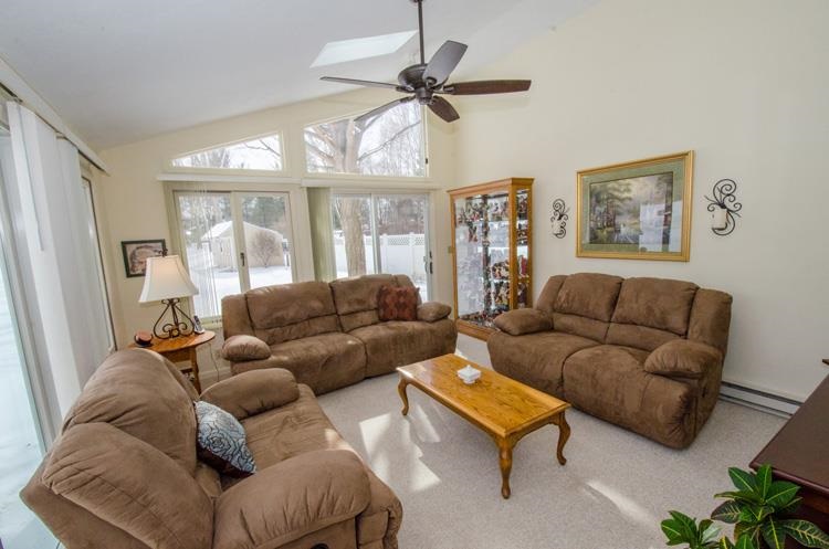 4305 Cottage Ave, Mishawaka, IN 46544 photo 3