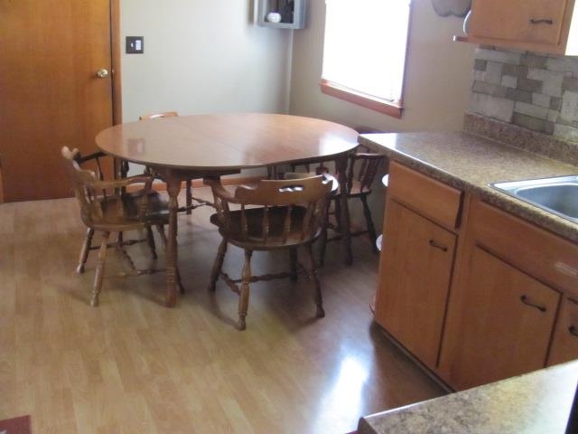 508 Chestnut Dr, Gas City, IN 46933 photo 6