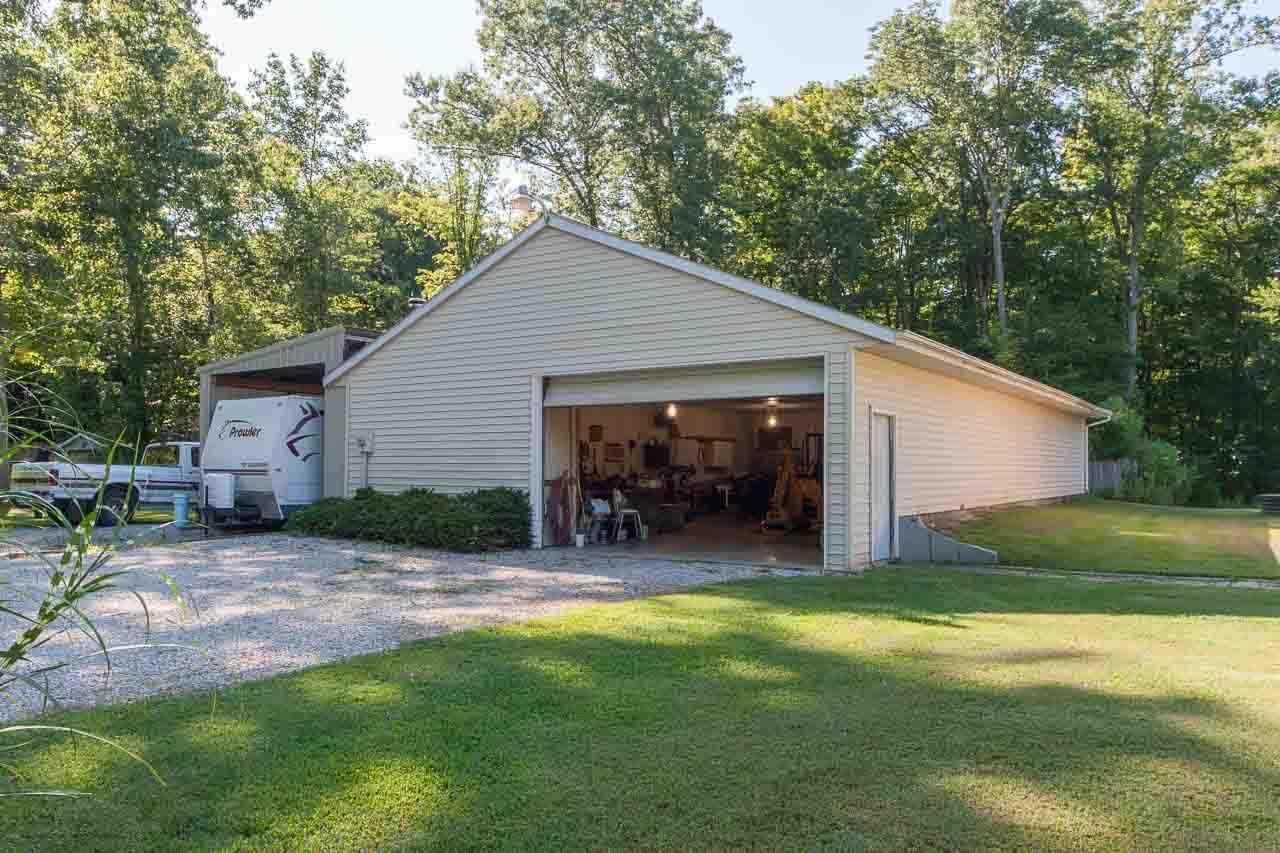 3891 E Dora Rd, Bloomington, IN 47408 photo 19