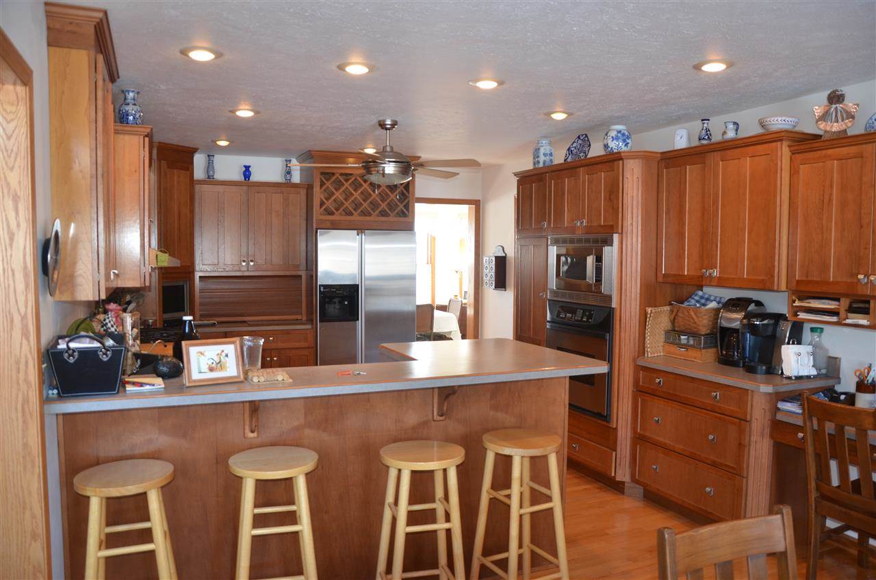 60649 County Road 101, Elkhart, IN 46517 photo 14