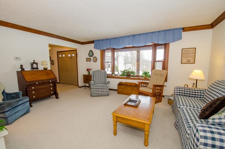 4049 Sampson St, South Bend, IN 46614 photo 8