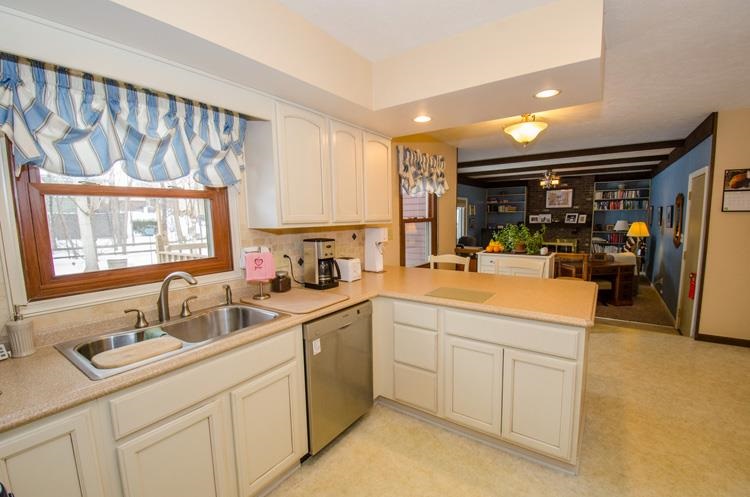 4049 Sampson St, South Bend, IN 46614 photo 11