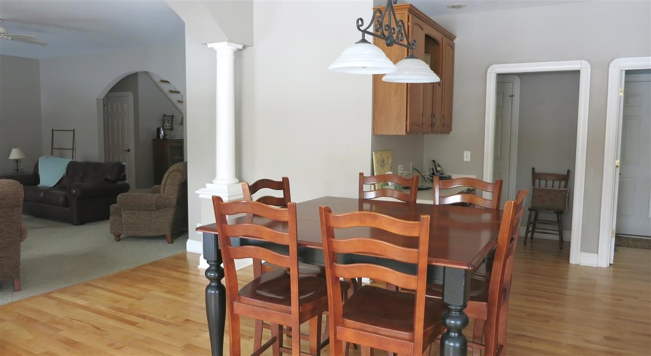 4388 Kimwood Ct, Newburgh, IN 47630 photo 7