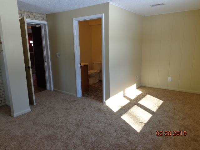 105 E 9th St, North Manchester, IN 46962 photo 16