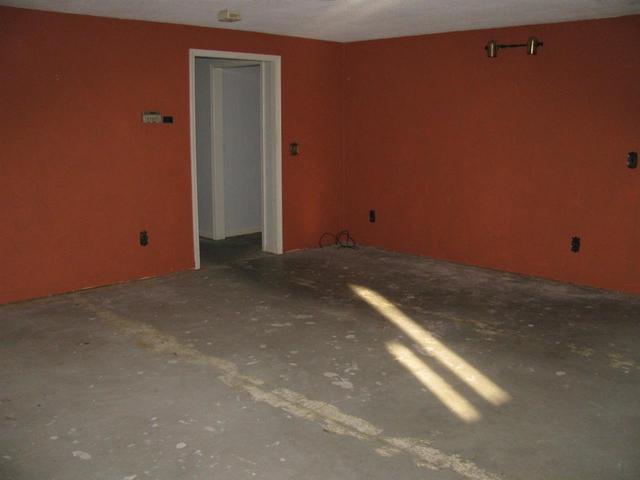 975 W 275 N, Angola, IN 46703 photo 11