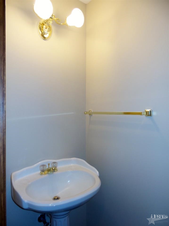1920 Falconview Pl E, Fort Wayne, IN 46818 photo 18