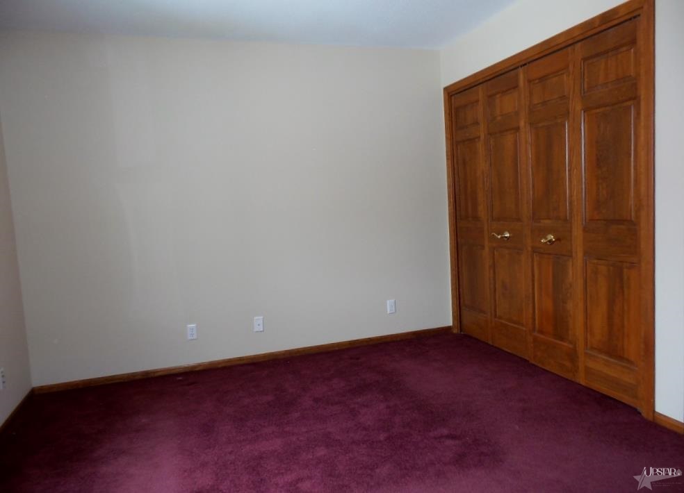 1920 Falconview Pl E, Fort Wayne, IN 46818 photo 17