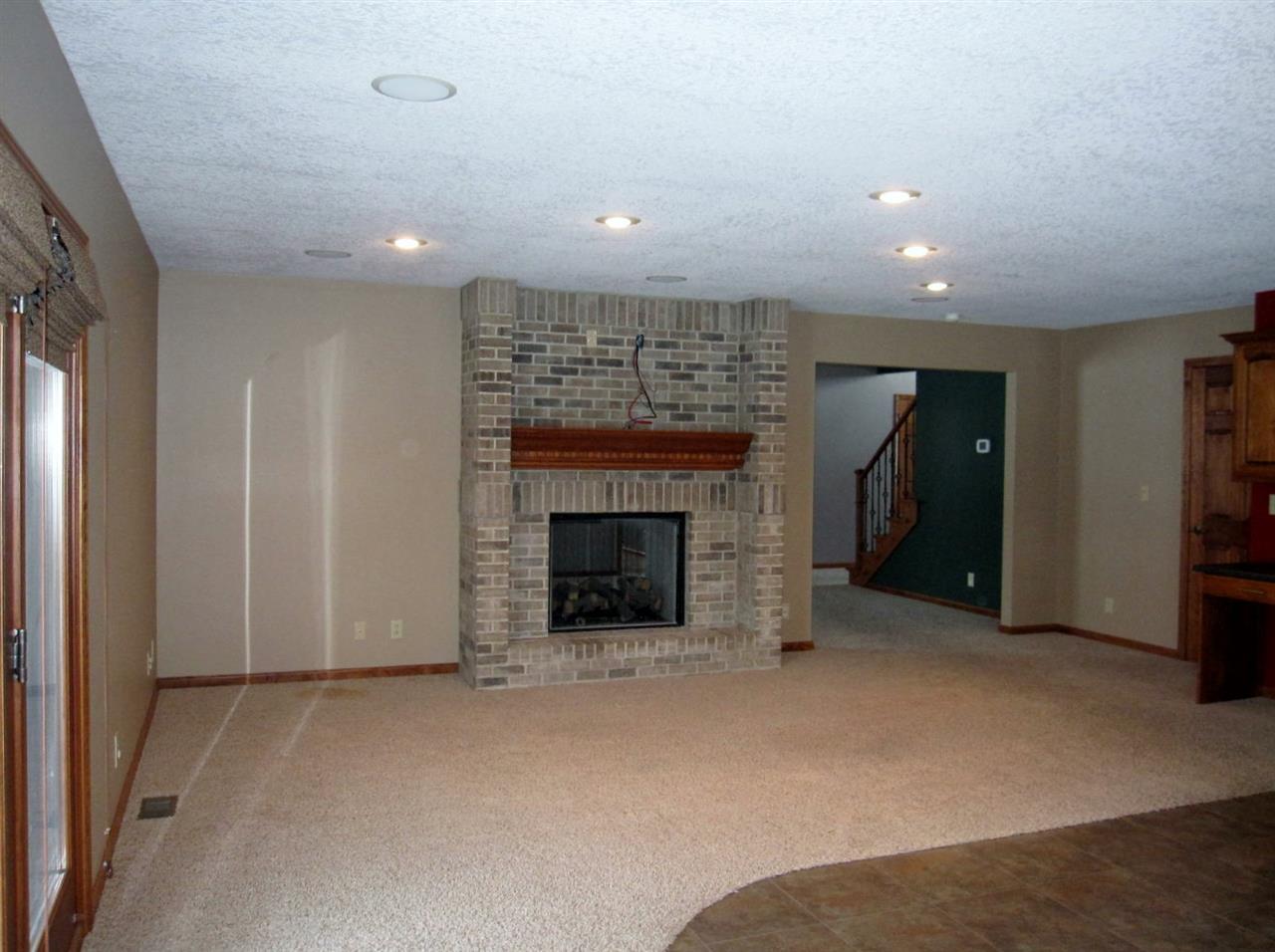 509 Devoe Dr, Sweetser, IN 46987 photo 6