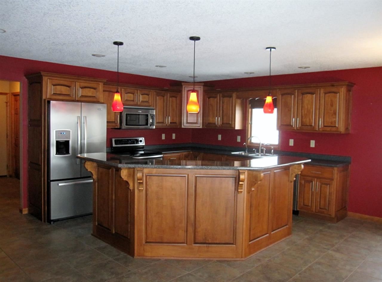 509 Devoe Dr, Sweetser, IN 46987 photo 4