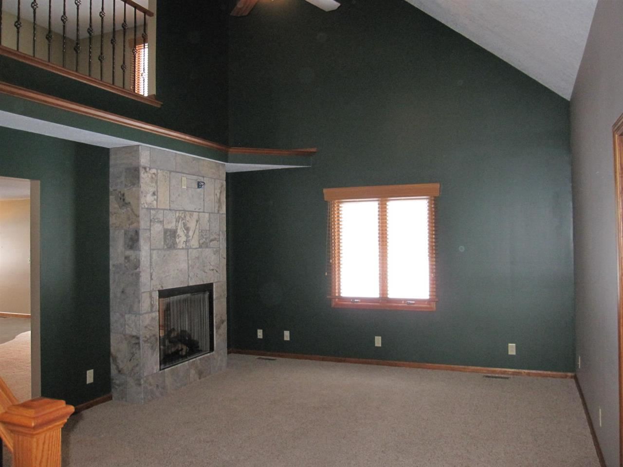 509 Devoe Dr, Sweetser, IN 46987 photo 2