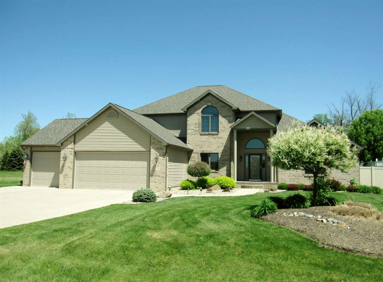 509 Devoe Dr, Sweetser, IN 46987 photo 1
