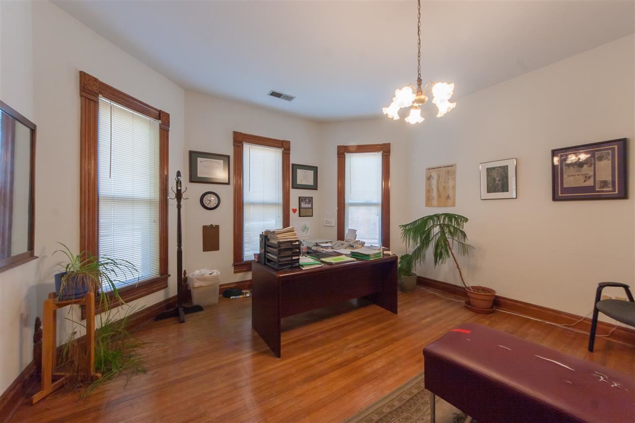 532 N Walnut St, Bloomington, IN 47401 photo 3