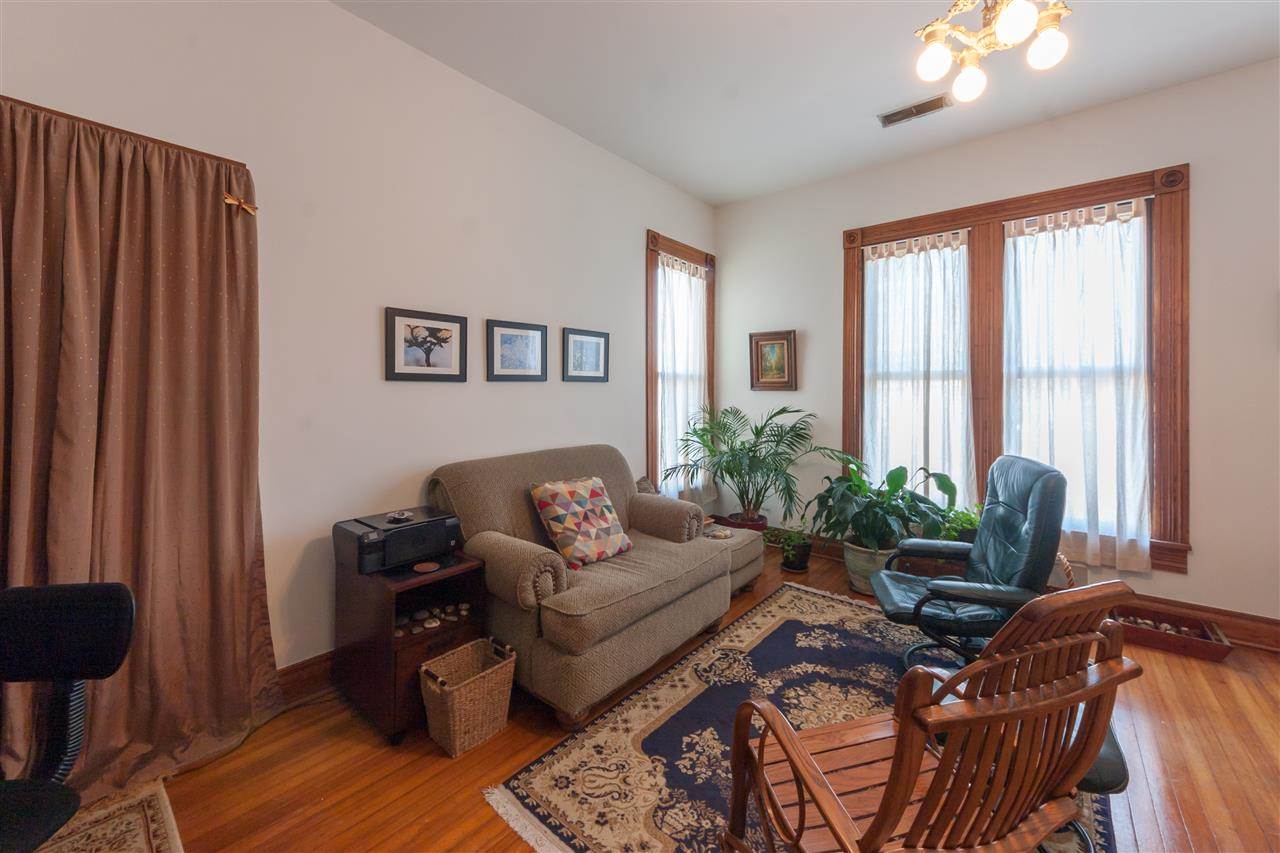 532 N Walnut St, Bloomington, IN 47401 photo 5