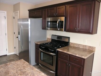 816 S Sommerset Trl, Columbia City, IN 46725 photo 12