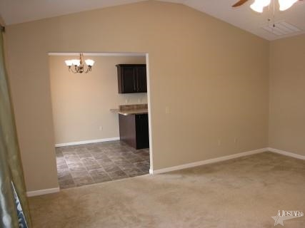 816 S Sommerset Trl, Columbia City, IN 46725 photo 5