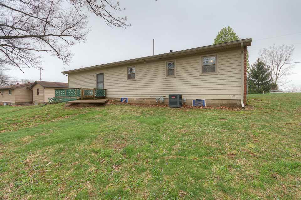 4915 S Dunlap Rd, Bloomington, IN 47403 photo 16